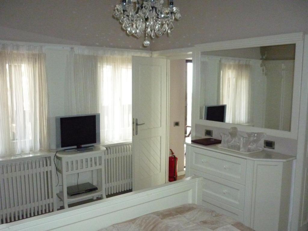 Vilele Lucia Luxury Mens Sana Синая Номер фото